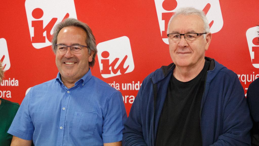 Francisco Guarido y Cayo Lara, en la sede de Izquierda Unida Zamora