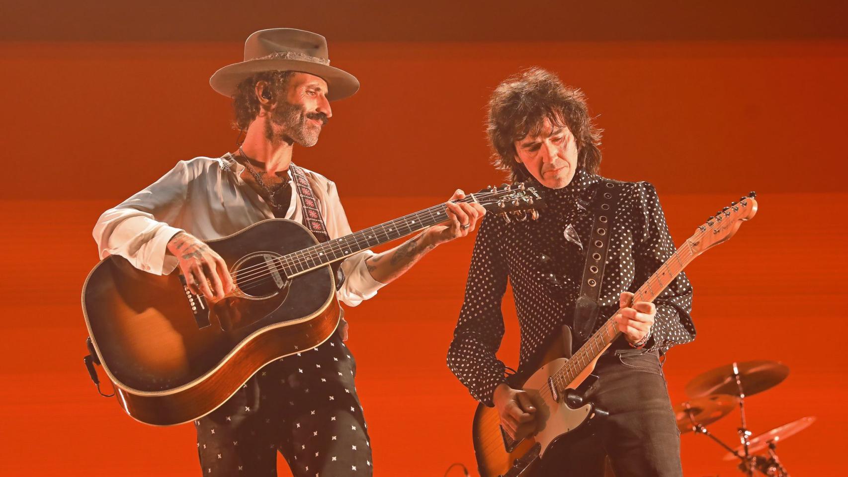 Leiva y Rubén Pozo, durante el concierto en el Wizink. Foto: Óscar Lafox