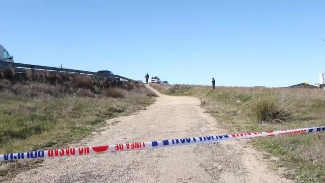 Cerco policial en la escena del crimen.