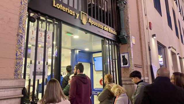 Administración de loterias El Gato Negro de Sevilla.