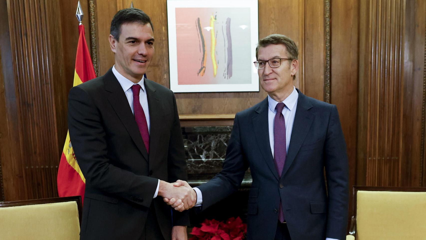 Sánchez y Feijóo, en su reunión en el Congreso de los Diputados, el viernes pasado.
