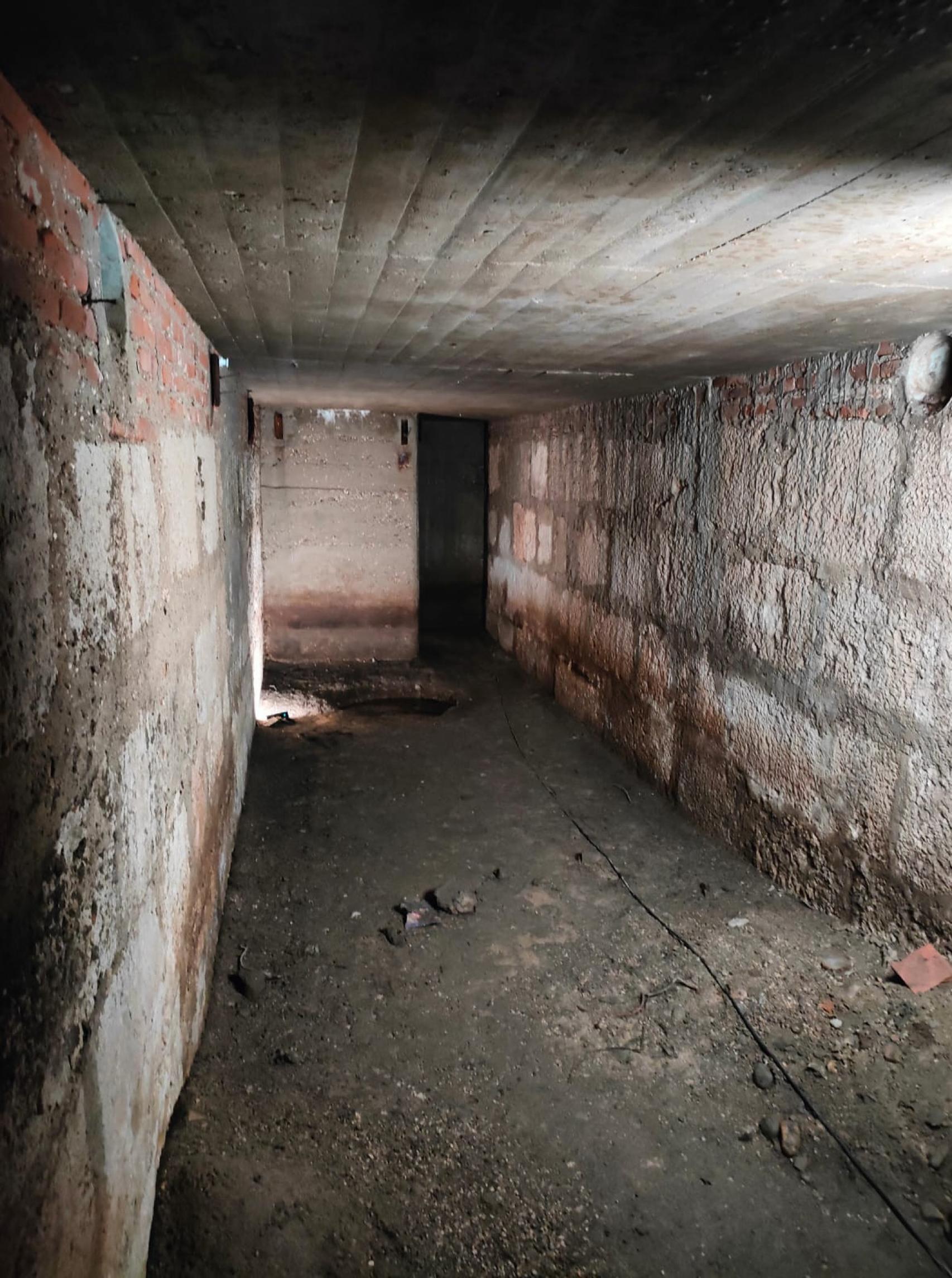 Interior del refugio en perfecto estado de conservación.