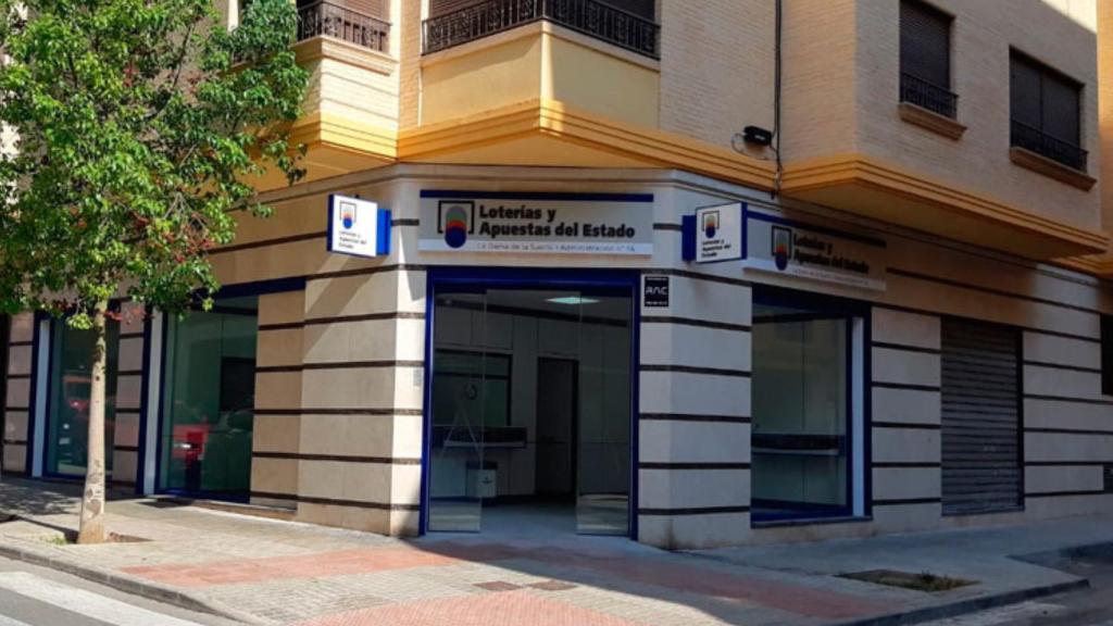 Administración 16 La Dama de la Suerte.