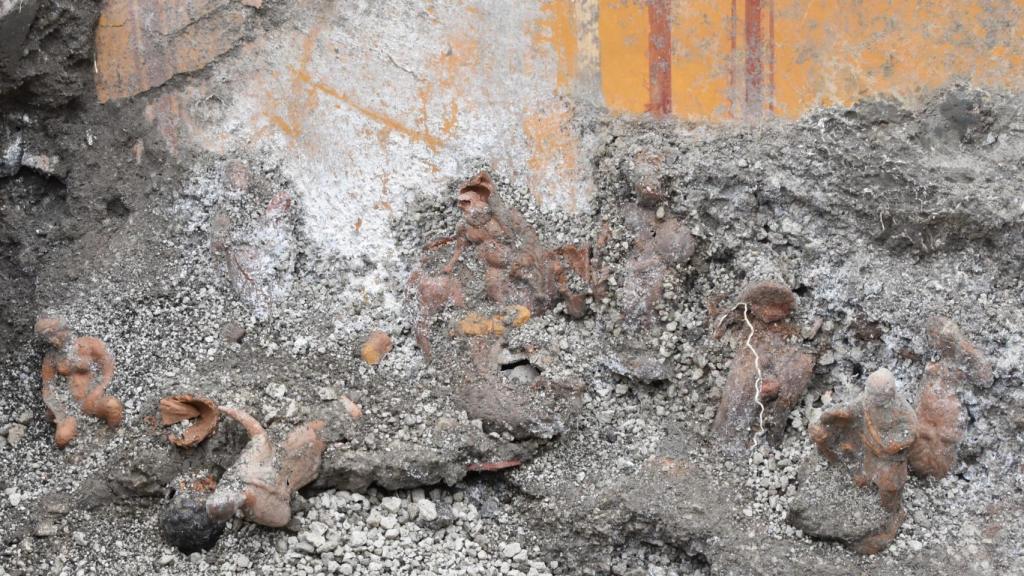 Imagen del hallazgo de las figurillas