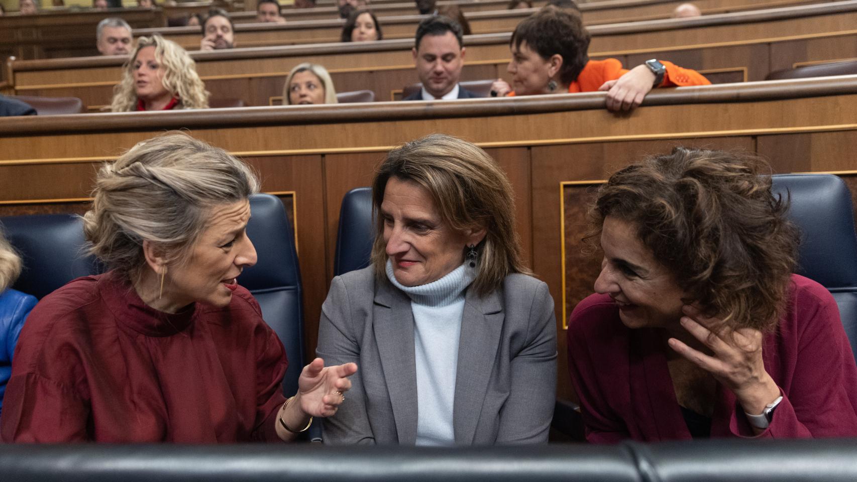 Las vicepresidentas Yolanda Díaz, Teresa Ribera y María Jesús Montero.
