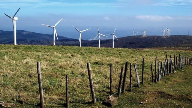 Parque eólico en Pontevedra.