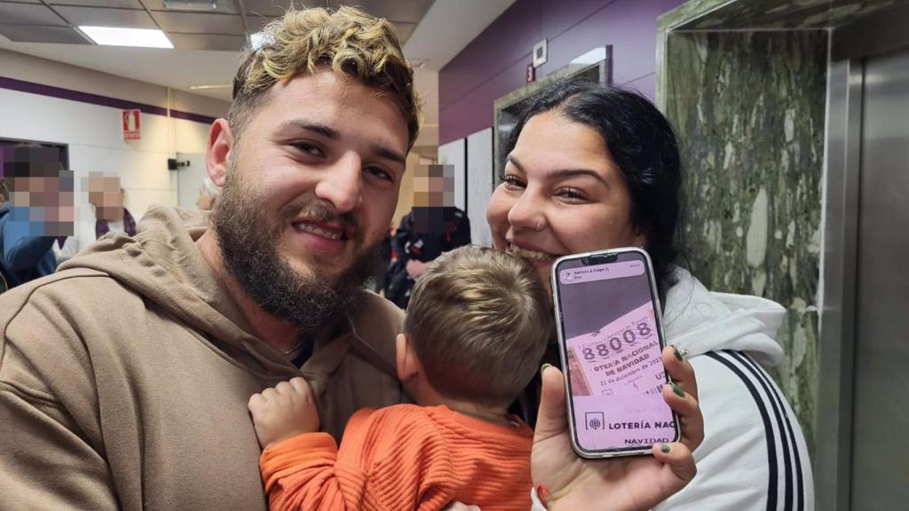 La familia de Écija premiada.