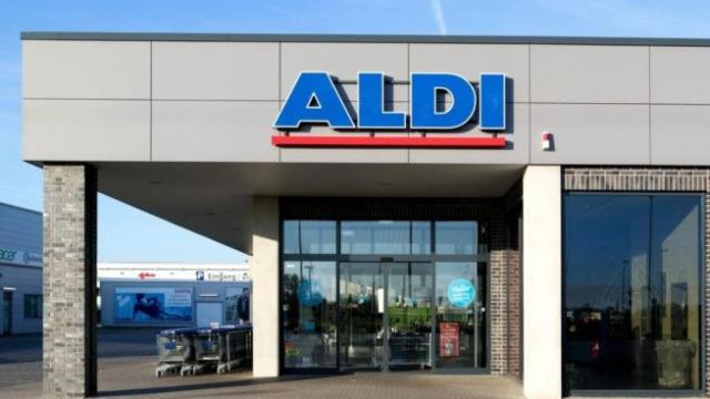 Fachada Aldi.
