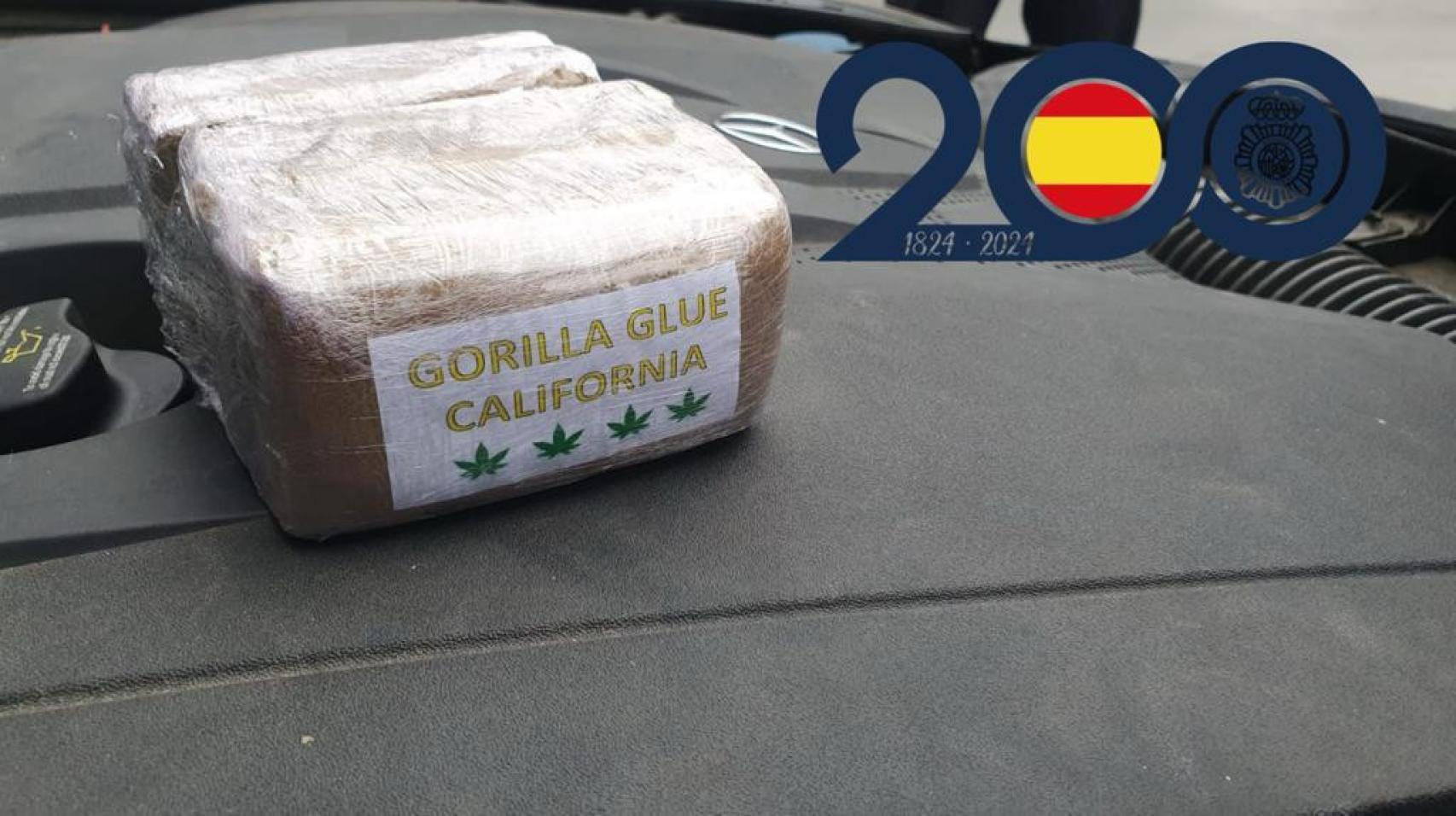 Hachís encontrado en el coche de los dos detenidos