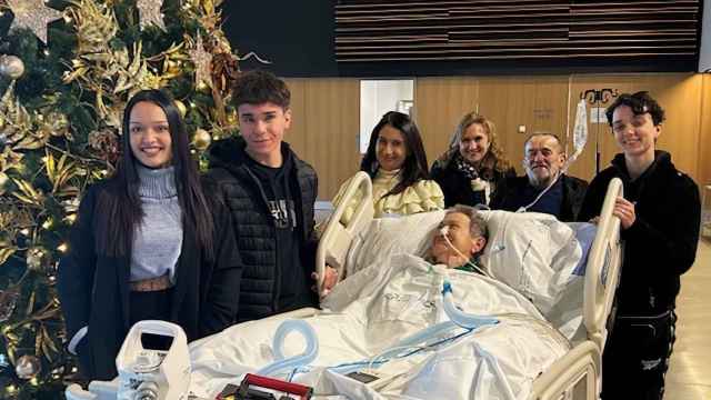 Carmen junto a su familia en el Cunqueiro.