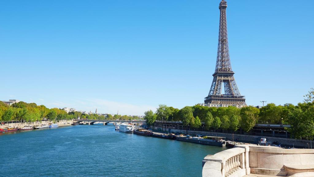 París