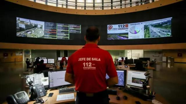 Un jefe de salsa en la sede del ASEM 112 Emergencias de la Comunidad de Madrid.