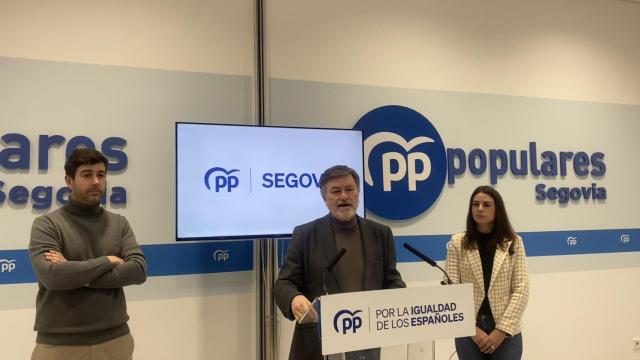 Francisco Vázquez durante la rueda de prensa