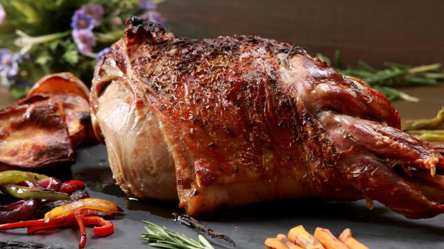 Pierna de cordero asada con adobo peruano, la receta del chef del mejor restaurante del mundo