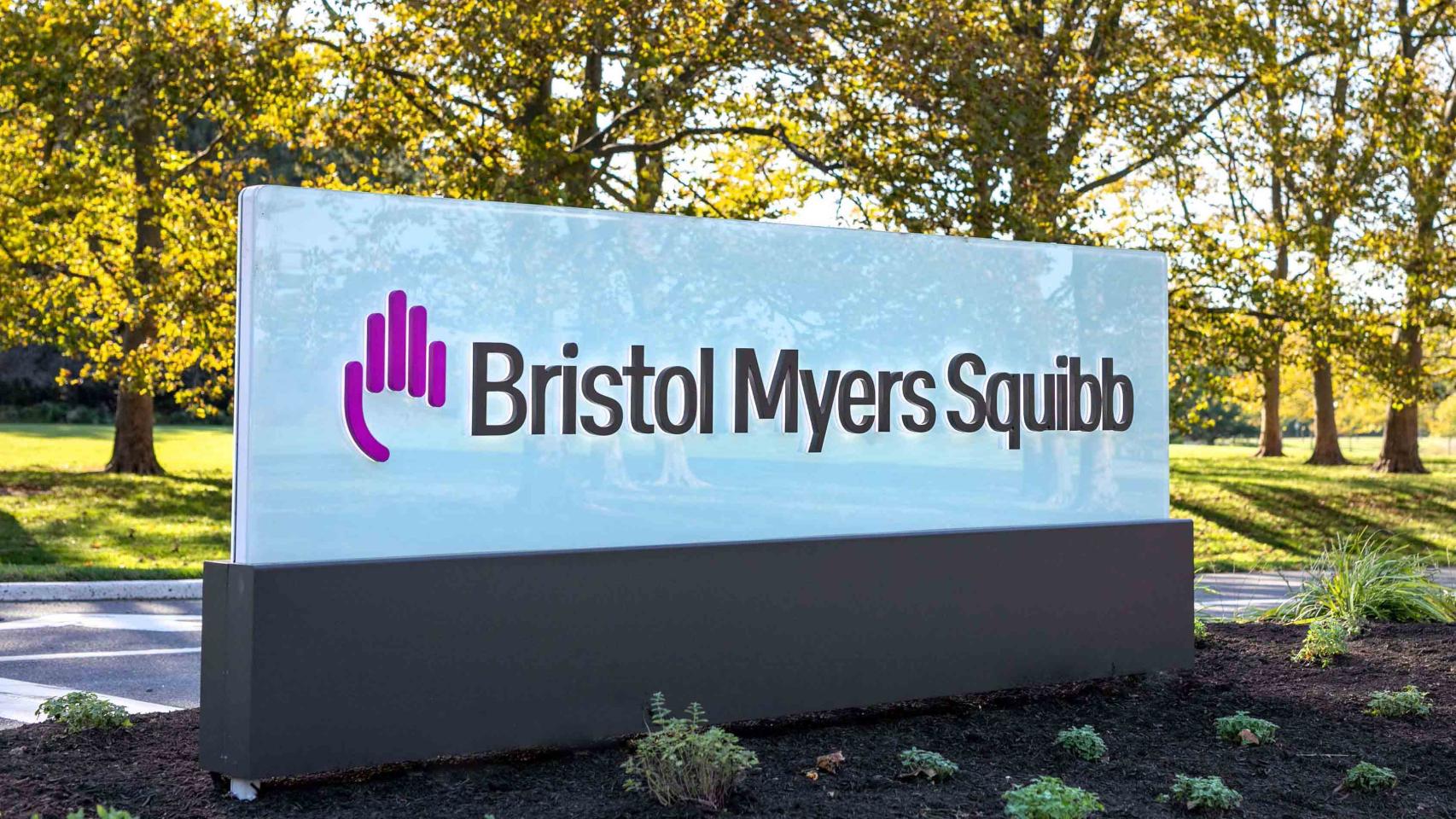 Cartel de Bristol Myers Squibb.