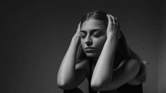 ¿Son las mujeres más sensibles que los hombres? La ciencia responde