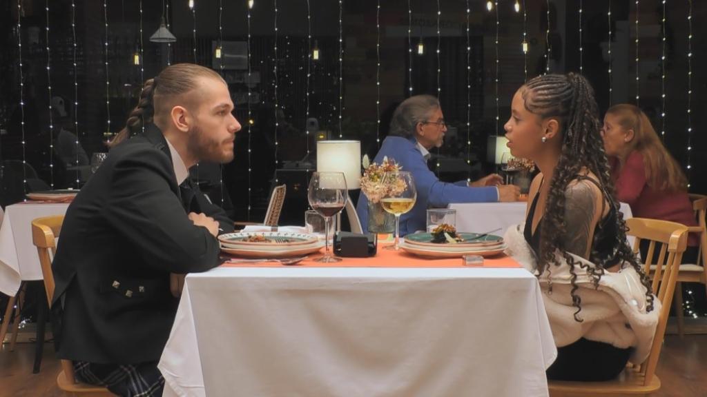 Juan y Nicolt en su cita de 'First Dates'.
