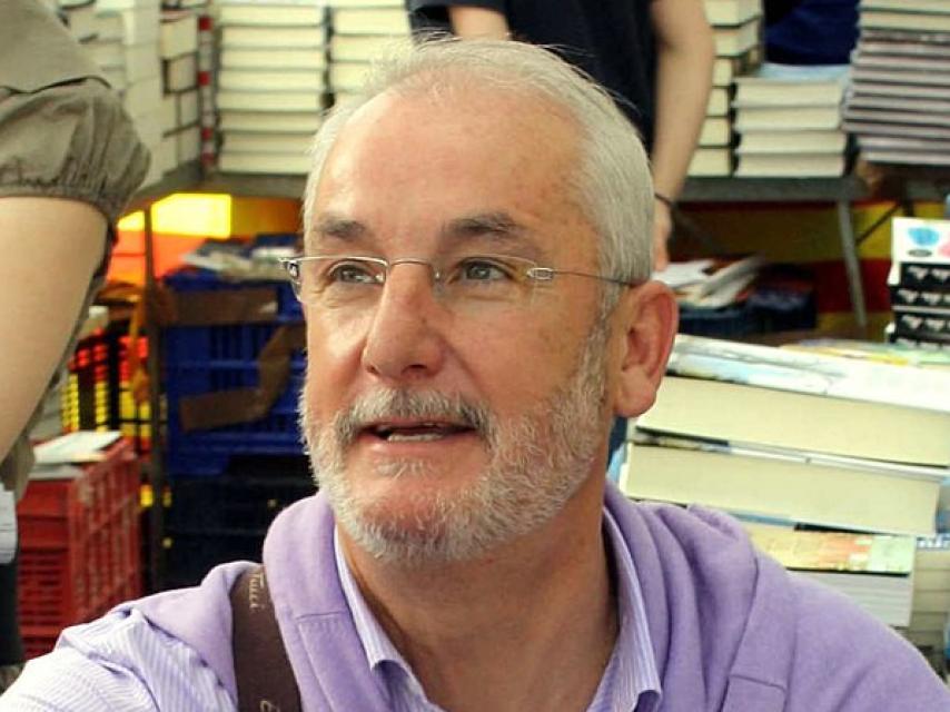 Txumari en una firma de libros