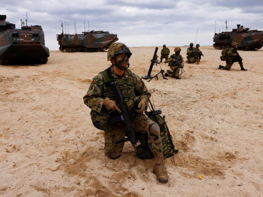 Soldados japoneses durante unas maniobras.