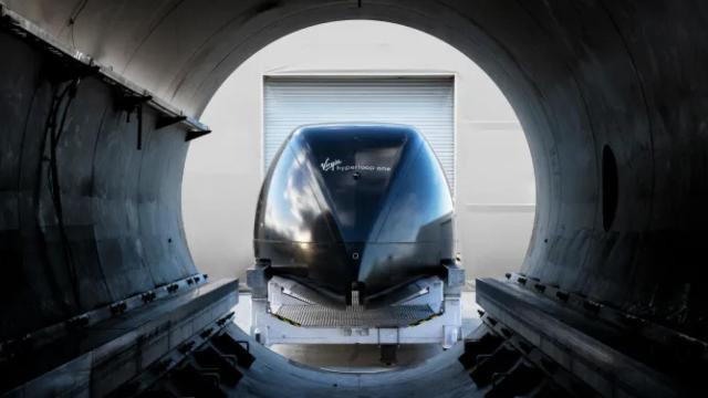 Los más de 350 millones de inversión en Hyperloop One no ayudan a mantener la startup a flote.