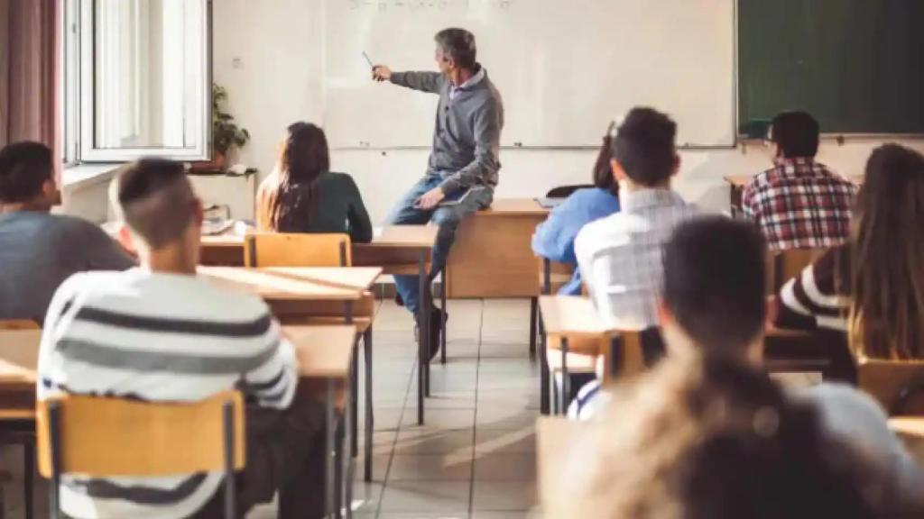 Un profesor en clase.