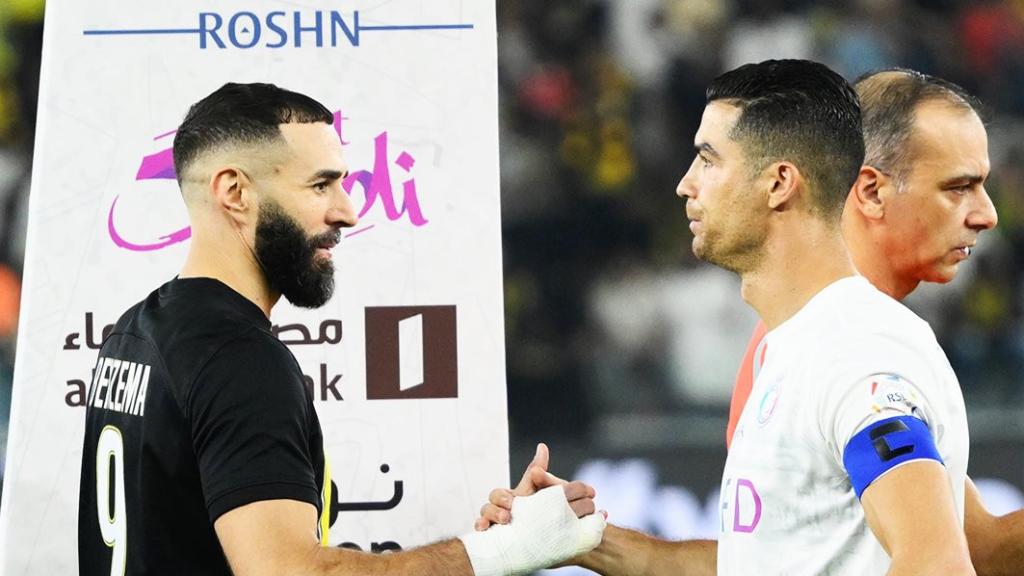 Benzema y Cristiano Ronaldo, durante un partido en Arabia Saudí