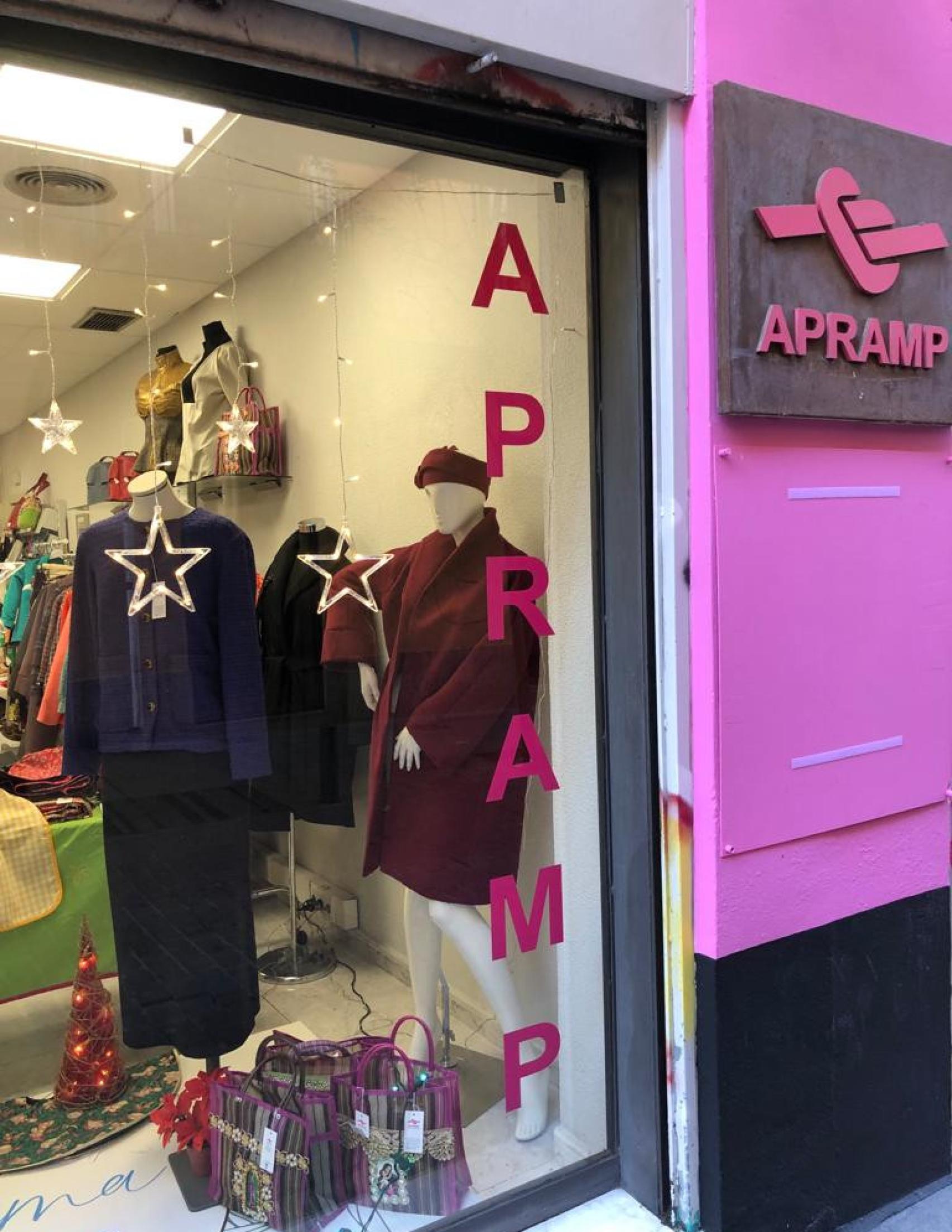 Escaparate de AMPRAM.