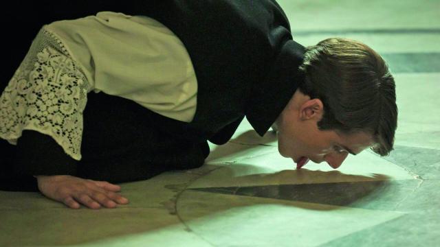 La iglesia católica, en el centro de 'El rapto'