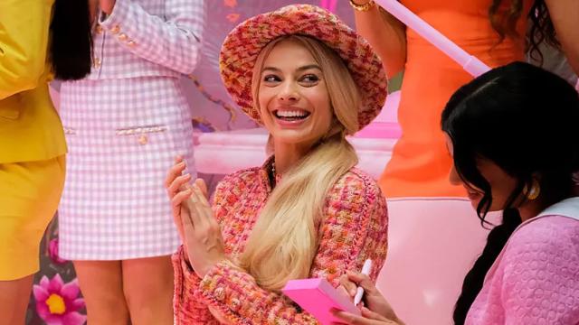 Fotograma de 'Barbie', protagonizada por Margot Robbie.