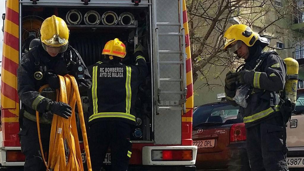 Imagen de archivo de un grupo de bomberos.