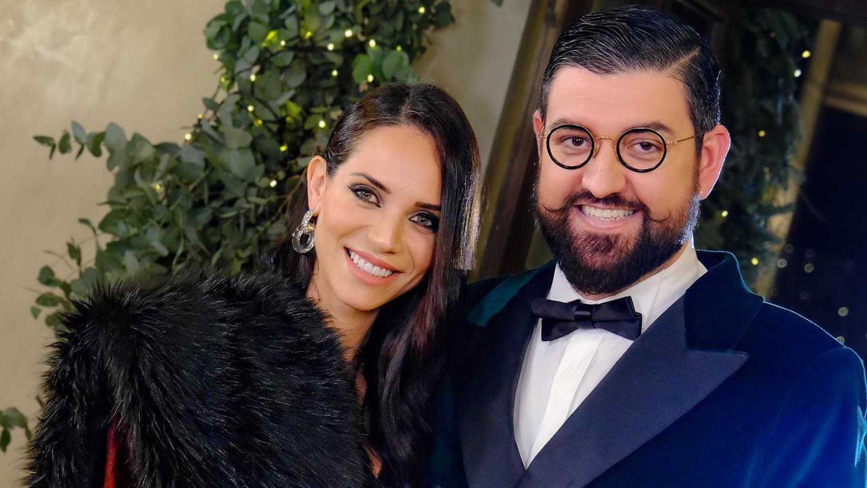 Manu Sánchez junto a su mujer, Lorena.