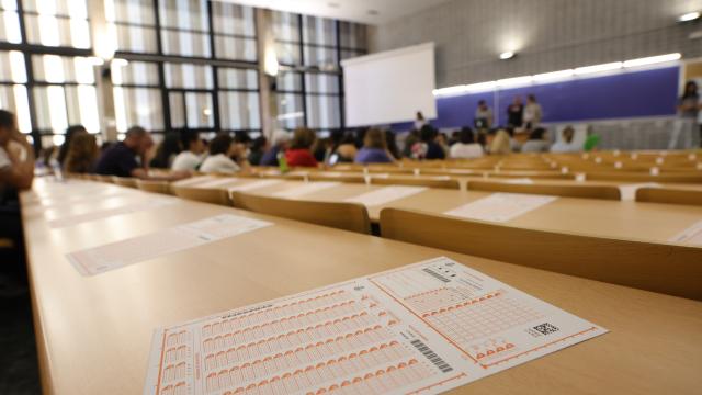 Examen de oposición.