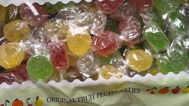 Caramelos para la cabalgata de Reyes de Puertollano. Foto: Ayuntamiento.