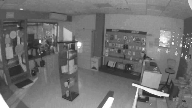 Robo a mazazos en una tienda de telefonía de Villarrubia de los Ojos (Ciudad Real)