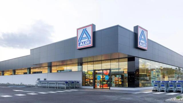 Fachada Aldi.