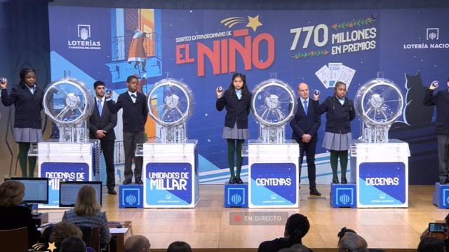 Primer premio de la Lotería del Niño 2024. Foto: Europa Press.