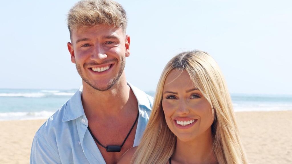 David y Elena, concursantes de 'La isla de las tentaciones 6'.