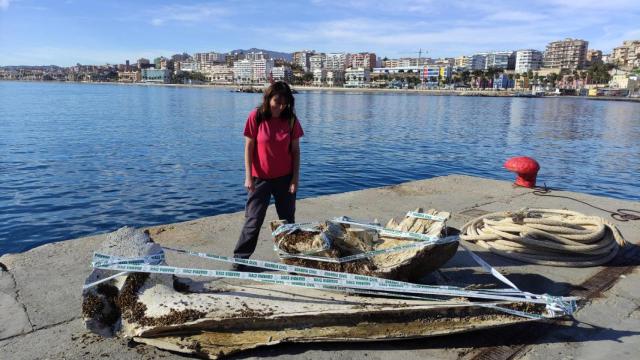 Huesos de ballena en el Puerto de Villajoyosa.