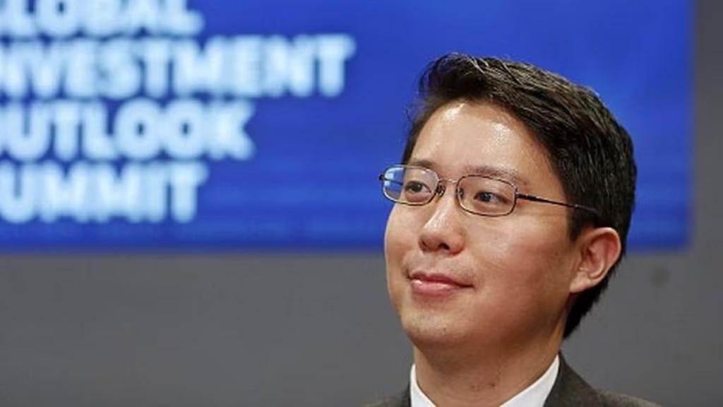 Daniel Yu.