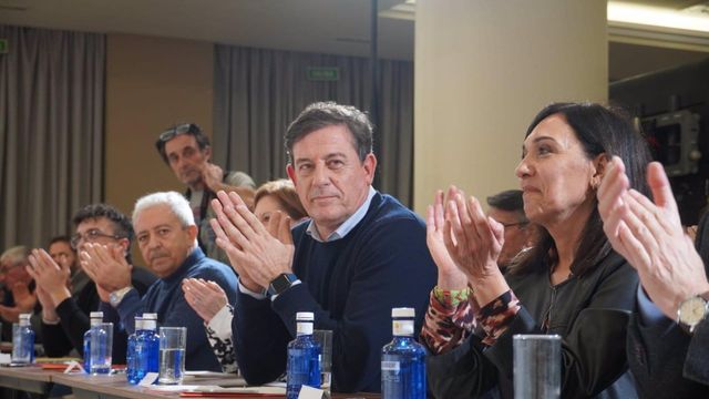 El candidato del PSdeG a la Presidencia de la Xunta, José Ramón Gómez Besteiro, en el Comité Nacional del PSdeG.