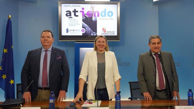 La consejera de Familia e Igualdad de Oportunidades, Isabel Blanco, informa sobre actuaciones en materia de atención a víctimas de agresiones sexuales