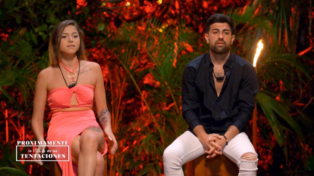 Andrea y Álvaro en la hoguera de confrontación.