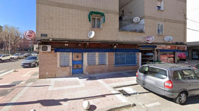El local donde estuvo secuestrada la joven, en Parla.