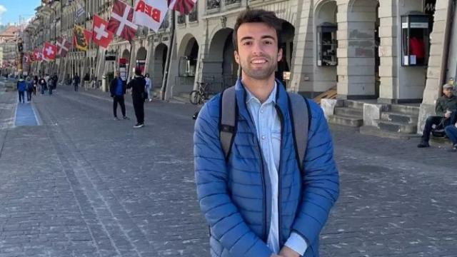 Bruno Vila en un viaje.