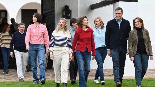Pedro Sánchez, con todos sus ministros, en Quintos de Mora