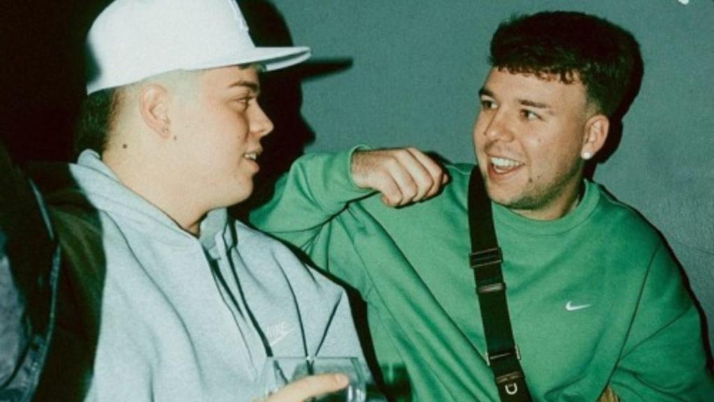 Saiko junto a Quevedo.