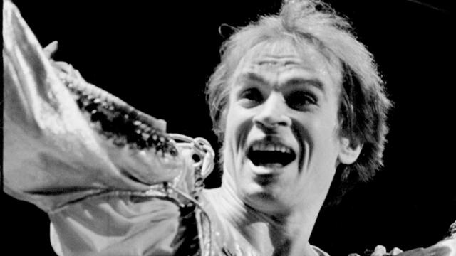 El bailarín Rudolf Nuréyev durante una actuación de 'Romeo y Julieta. Foto: Francette Levieux / Rudolf Nureyev Foundation