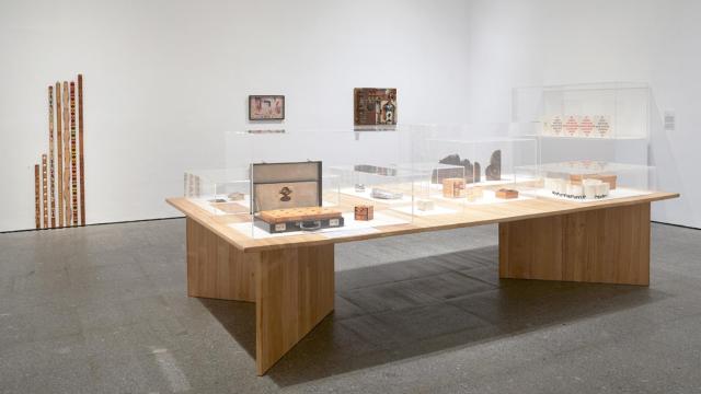 Vista de la exposición Llámalo de otra manera. Something Else Press, Inc. (1963-1974), Museo Reina Sofía, 2023.
