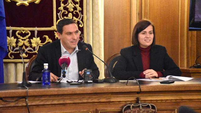 Álvaro Martínez Chana y Mayte Megía durante la presentación.