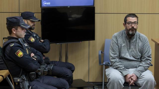 Alapont al inicio del juicio.